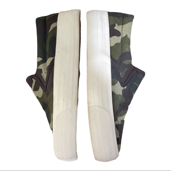 Women’s Restricted Platform Camouflage Slip On Sneakers - Picture 6 of 13